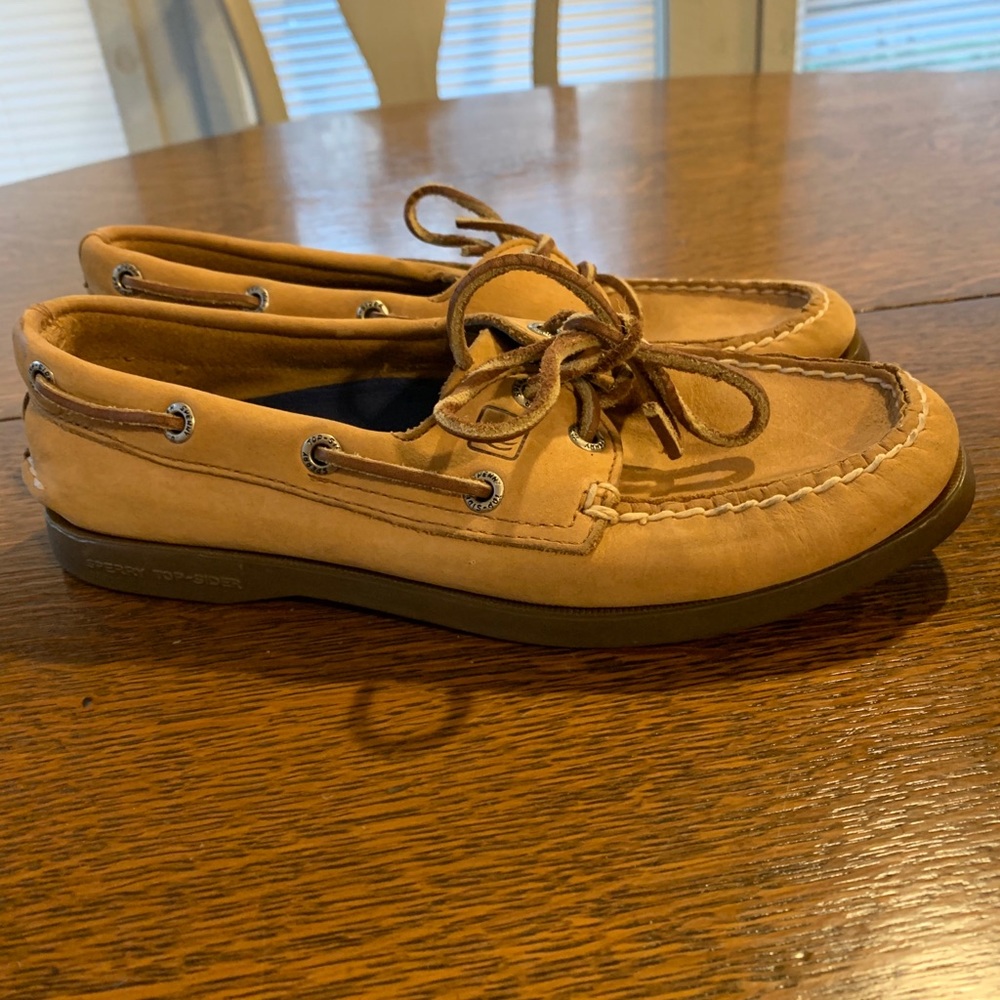 Woman’s Sperry Loafers